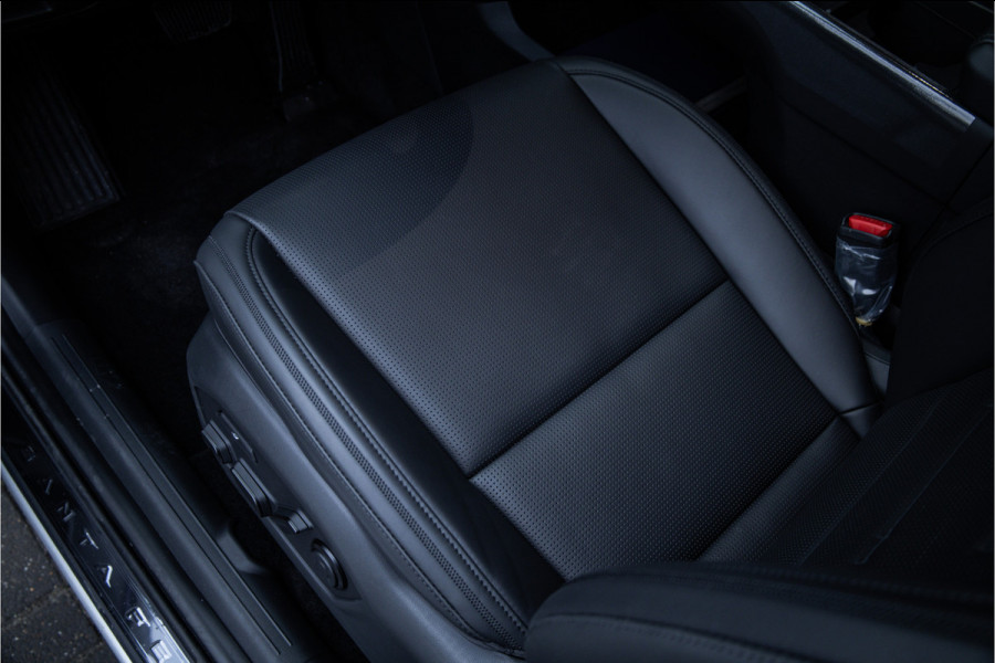 Hyundai Santa Fe 1.6 T-GDI HEV Comfort Plus 7p. - Bose | Keyless | 360 Camera | Stuurverwarming | HUD