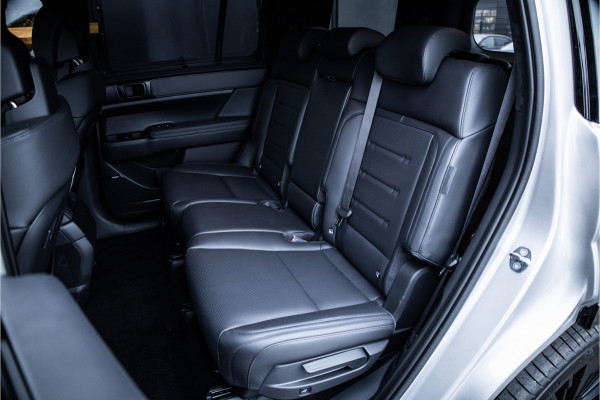 Hyundai Santa Fe 1.6 T-GDI HEV Comfort Plus 7p. - Bose | Keyless | 360 Camera | Stuurverwarming | HUD