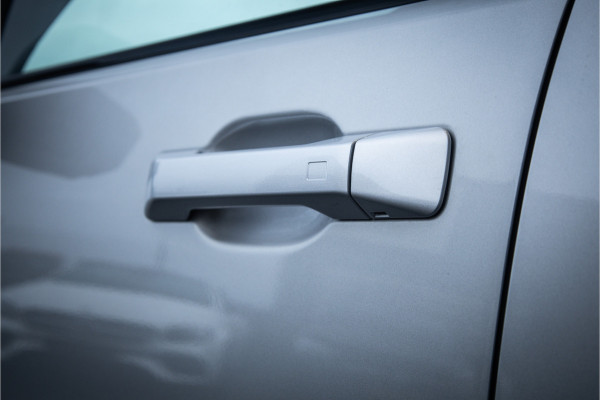 Hyundai Santa Fe 1.6 T-GDI HEV Comfort Plus 7p. - Bose | Keyless | 360 Camera | Stuurverwarming | HUD