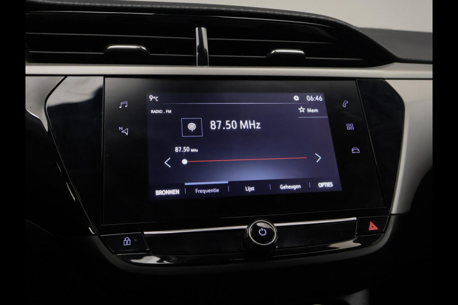 Opel Corsa 1.2 Edition Sport (APPLE CARPLAY,NAVI,PDC,CRUISE,LED,ELEKTRISCH PAKKET,LANE ASSIST,SPORTSTOELEN,NETTE STAAT)