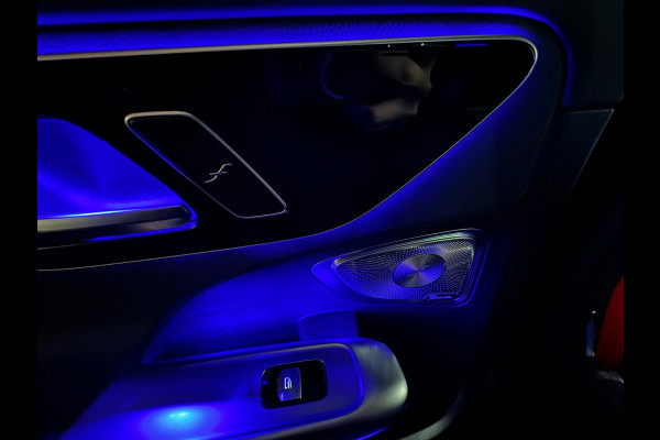 Mercedes-Benz C-Klasse 300 e AMG Pano|BTW|HuD|Burmester