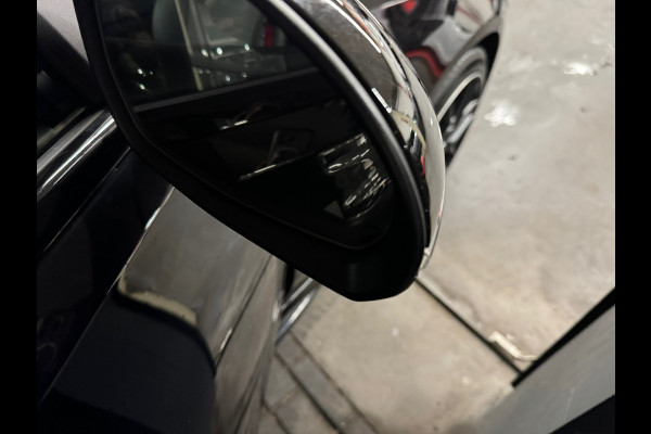 Mercedes-Benz C-Klasse 300 e AMG Pano|BTW|HuD|Burmester