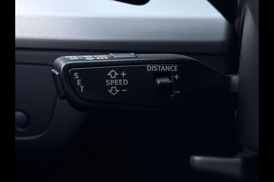 Audi Q5 50 TFSI e S-line | Trekhaak | Carplay | ACC | Stoelverwarming | Elektr. achterklep | DAB+ | LED