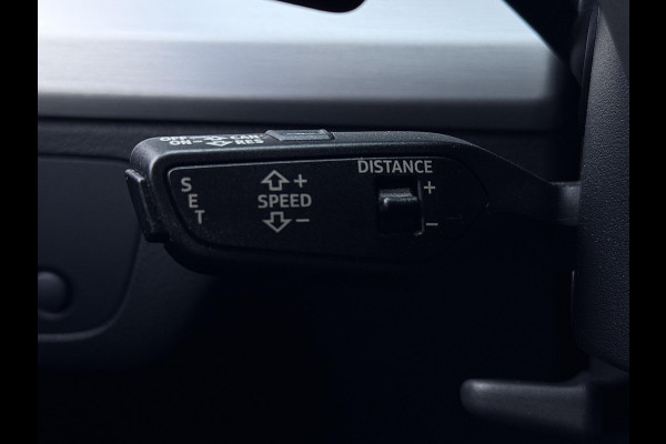 Audi Q5 50 TFSI e S-line | Trekhaak | Carplay | ACC | Stoelverwarming | Elektr. achterklep | DAB+ | LED