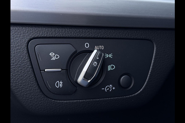 Audi Q5 50 TFSI e S-line | Trekhaak | Carplay | ACC | Stoelverwarming | Elektr. achterklep | DAB+ | LED