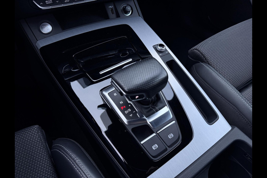 Audi Q5 50 TFSI e S-line | Trekhaak | Carplay | ACC | Stoelverwarming | Elektr. achterklep | DAB+ | LED