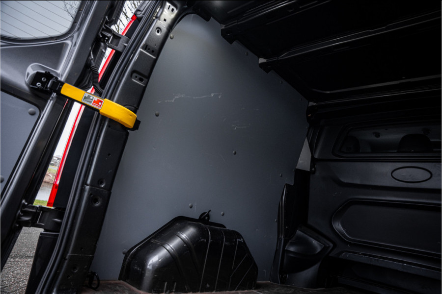 Ford Transit Custom 320 2.0 TDCI 185pk Aut. L2H1 Sport ** Dubbel Cabine ** Leer ** Trekhaak