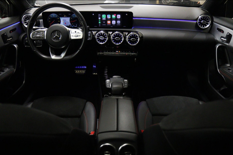 Mercedes-Benz A-Klasse 200 AMG NAP Pano/Carplay/Keyless/Memory/Sfeerver/VOL