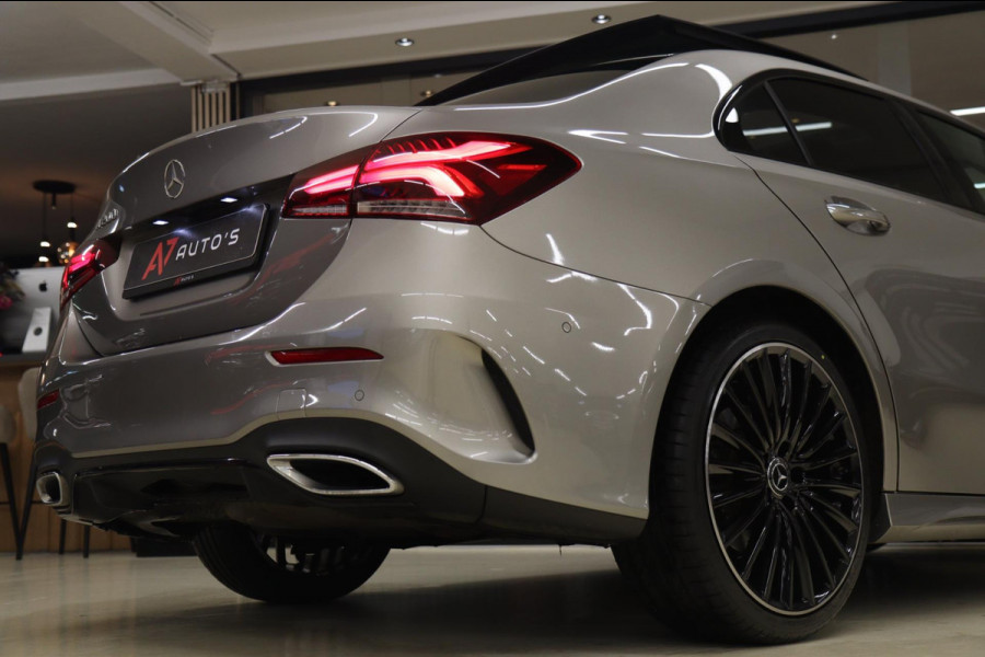 Mercedes-Benz A-Klasse 200 AMG NAP Pano/Carplay/Keyless/Memory/Sfeerver/VOL