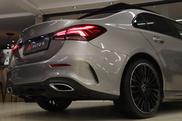 Mercedes-Benz A-Klasse 200 AMG NAP Pano/Carplay/Keyless/Memory/Sfeerver/VOL