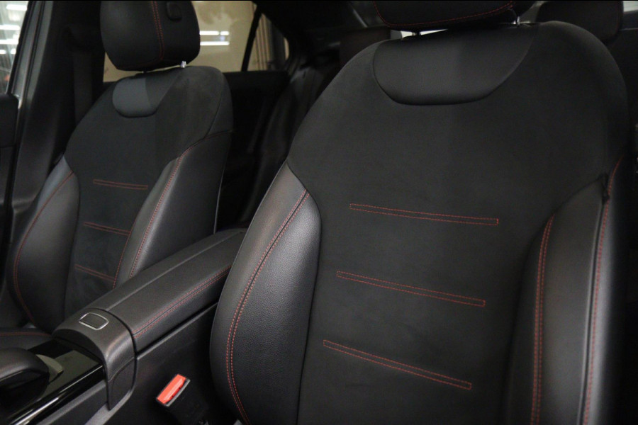 Mercedes-Benz A-Klasse 200 AMG NAP Pano/Carplay/Keyless/Memory/Sfeerver/VOL