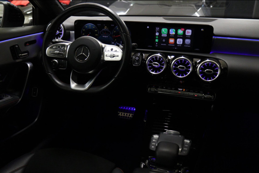 Mercedes-Benz A-Klasse 200 AMG NAP Pano/Carplay/Keyless/Memory/Sfeerver/VOL
