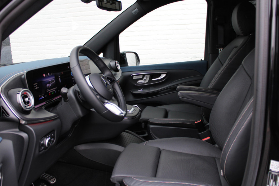 Mercedes-Benz Eqv 300 / AMG / 7-Persoons / Luchtvering / Electr Stoelen / Burmester / Vol Opties / NIEUWSTAAT