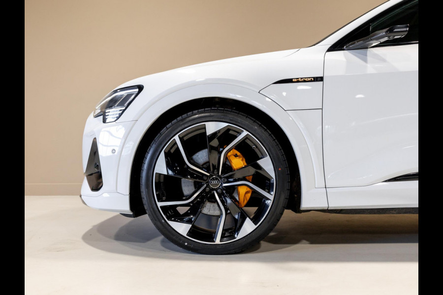 Audi e-tron 55 quattro S edition 95 kWh / 408pk / SOH 89% / Panoramadak / Trekhaak / B&O /