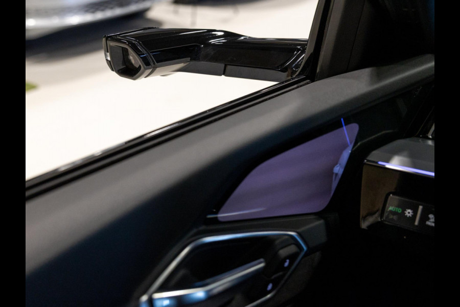 Audi e-tron 55 quattro S edition 95 kWh / 408pk / SOH 89% / Panoramadak / Trekhaak / B&O /