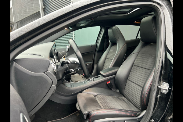 Mercedes-Benz GLA BWJ 2018 | 200 157PK Premium Plus AUTOMAAT | PANO DAK | CAMERA A | AMG-LINE | CLIMA | NAVI | STOELVERW | LEDER/ALCANTARA |