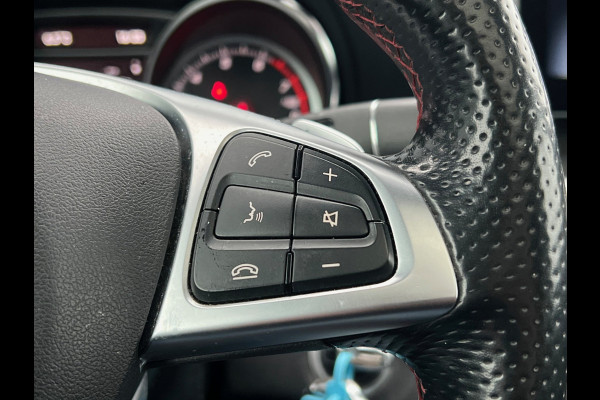 Mercedes-Benz GLA BWJ 2018 | 200 157PK Premium Plus AUTOMAAT | PANO DAK | CAMERA A | AMG-LINE | CLIMA | NAVI | STOELVERW | LEDER/ALCANTARA |