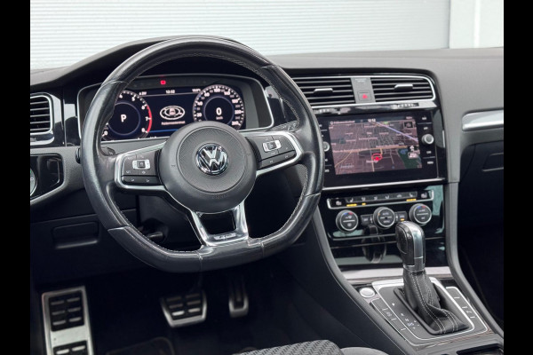 Volkswagen Golf 1.5 TSI 3x R-Line Pano/Camera/AppleCarPlay
