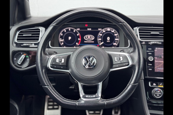 Volkswagen Golf 1.5 TSI 3x R-Line Pano/Camera/AppleCarPlay