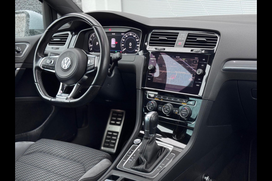 Volkswagen Golf 1.5 TSI 3x R-Line Pano/Camera/AppleCarPlay