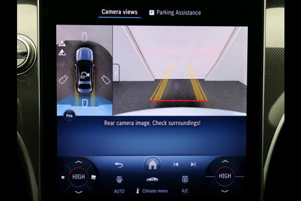 Mercedes-Benz C-Klasse 300 e Business Solution AMG AMG Line | Panorama Schuif-Kanteldak | Distronic | Lederen bekleding | Alarm | Parkeerpakket met 360°-camera | 20 Inch AMG Velgen. Inclusief 24 maanden Mercedes-Benz Certified garantie voor Europa.