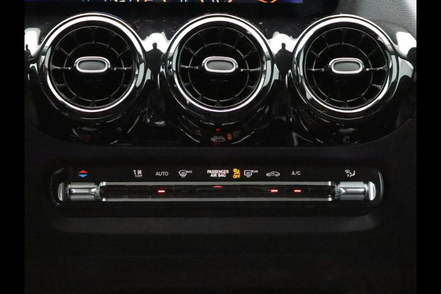 Mercedes-Benz B-Klasse 180 Business Solution Ledkoplampen | Achteruitrijcamera |  Stoelverwarming voor | Licht- en zicht pakket |  Inclusief 24 maanden Mercedes-Benz Certified garantie voor Europa.