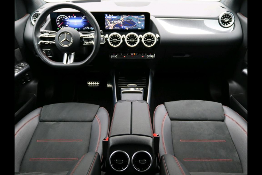 Mercedes-Benz B-Klasse 250 e Business Solution AMG AMG Line | Night Pakket | Panorama Schuif-Kanteldak | Memory Voorstoelen | Parkeerpakket met 360°-camera. Inclusief 24 maanden Mercedes-Benz Certified garantie voor Europa.