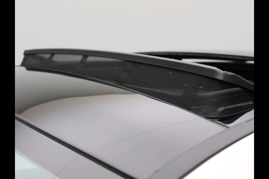 Mercedes-Benz B-Klasse 250 e Business Solution AMG AMG Line | Night Pakket | Panorama Schuif-Kanteldak | Memory Voorstoelen | Parkeerpakket met 360°-camera. Inclusief 24 maanden Mercedes-Benz Certified garantie voor Europa.