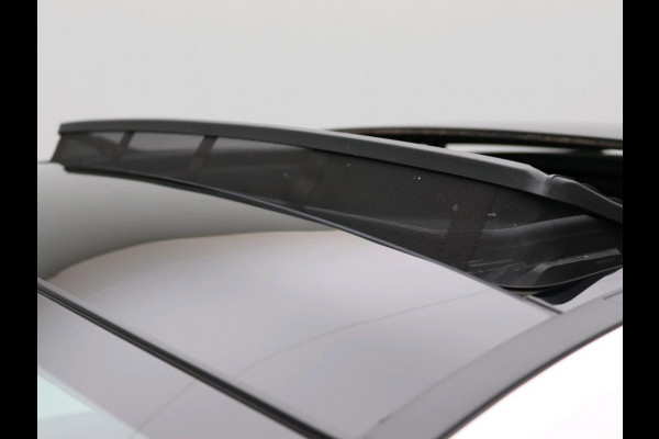 Mercedes-Benz B-Klasse 250 e Business Solution AMG AMG Line | Night Pakket | Panorama Schuif-Kanteldak | Memory Voorstoelen | Parkeerpakket met 360°-camera. Inclusief 24 maanden Mercedes-Benz Certified garantie voor Europa.