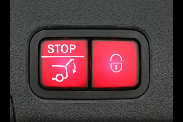 Mercedes-Benz B-Klasse 250 e Business Solution AMG AMG Line | Night Pakket | Panorama Schuif-Kanteldak | Memory Voorstoelen | Parkeerpakket met 360°-camera. Inclusief 24 maanden Mercedes-Benz Certified garantie voor Europa.