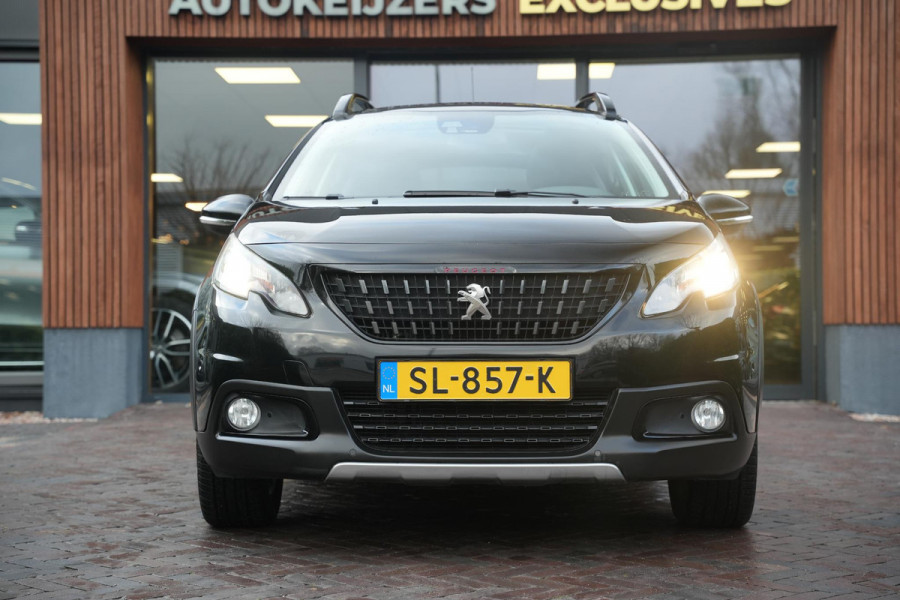 Peugeot 2008 1.2 PureTech GT-line Black on black Lederen bekleding
