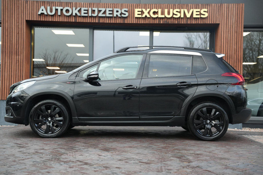 Peugeot 2008 1.2 PureTech GT-line Black on black Lederen bekleding