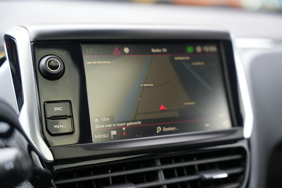 Peugeot 2008 1.2 PureTech GT-line Black on black Lederen bekleding