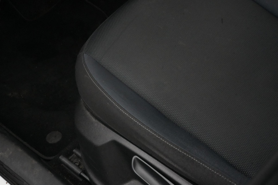 Seat Ateca 1.4 EcoTSI Style Ecc Navi LMV trekhaak camera cruise CarPlay