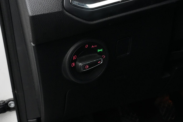 Seat Ateca 1.4 EcoTSI Style Ecc Navi LMV trekhaak camera cruise CarPlay