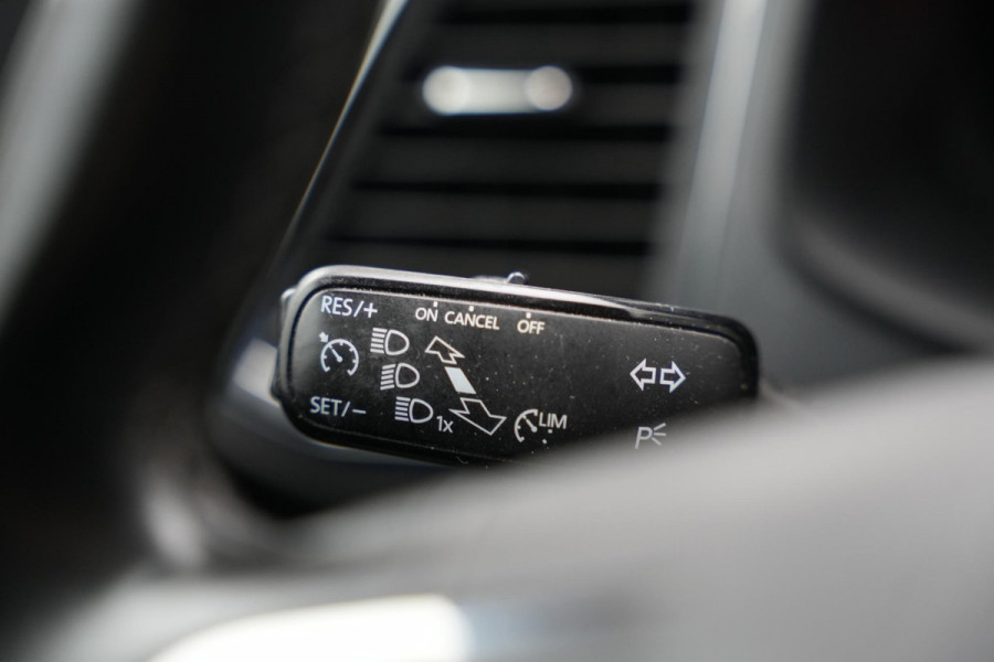 Seat Ateca 1.4 EcoTSI Style Ecc Navi LMV trekhaak camera cruise CarPlay