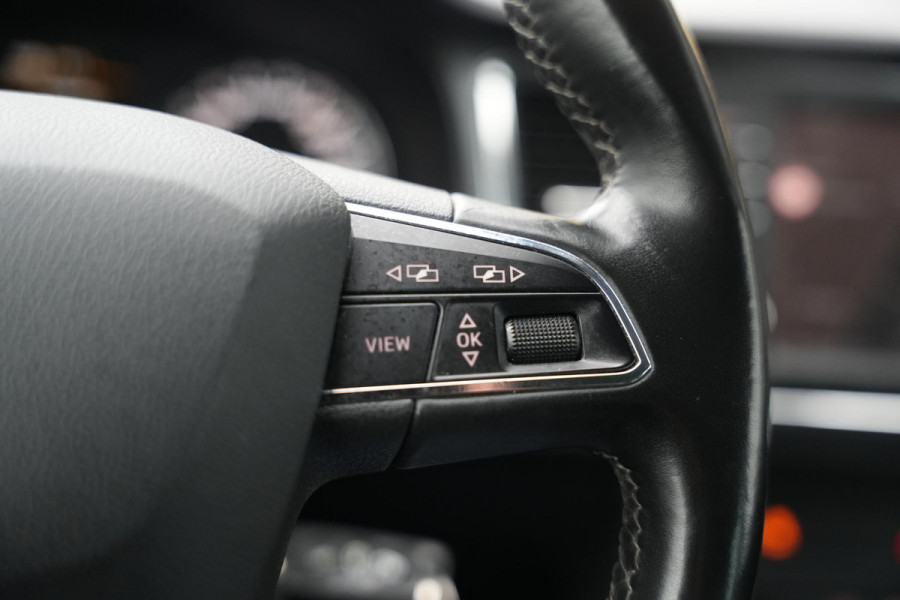 Seat Ateca 1.4 EcoTSI Style Ecc Navi LMV trekhaak camera cruise CarPlay