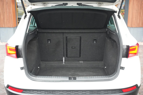 Seat Ateca 1.4 EcoTSI Style Ecc Navi LMV trekhaak camera cruise CarPlay