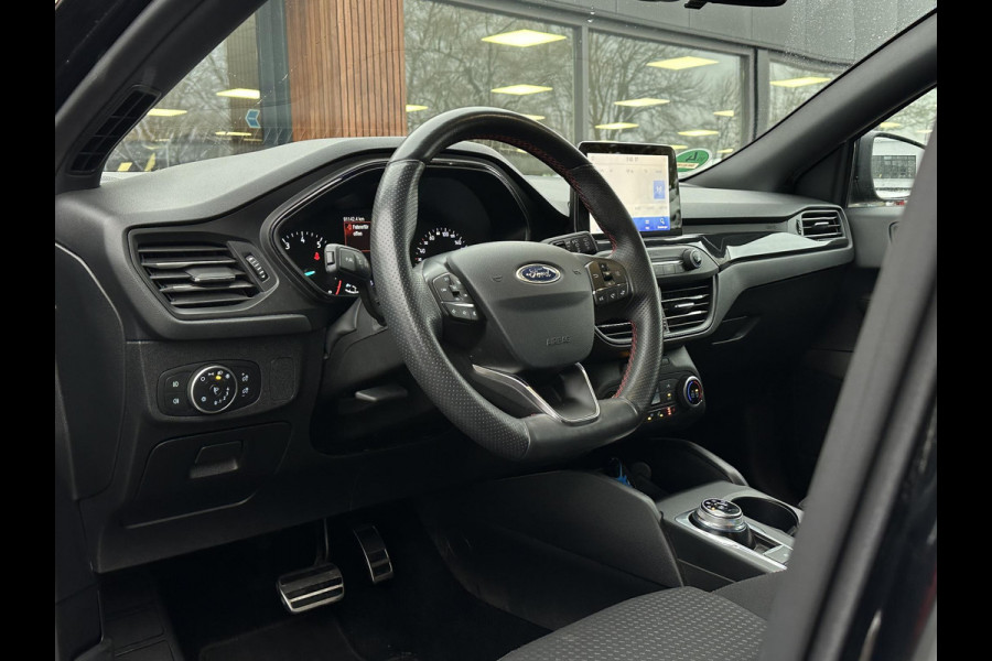 Ford FOCUS Wagon 1.0 EcoBoost ST Line Automaat Stoelverwarming Stuurverwarming