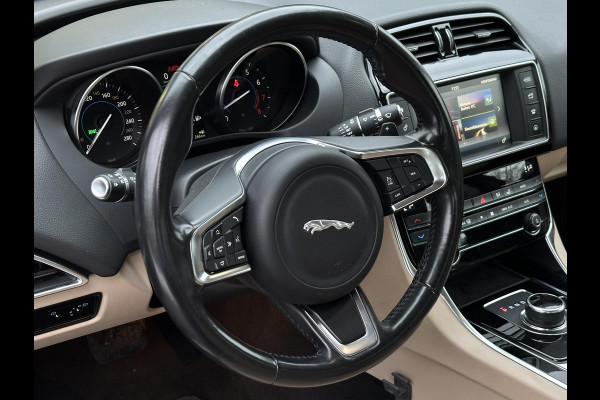 Jaguar XE 2.0 Prestige Pro Edition