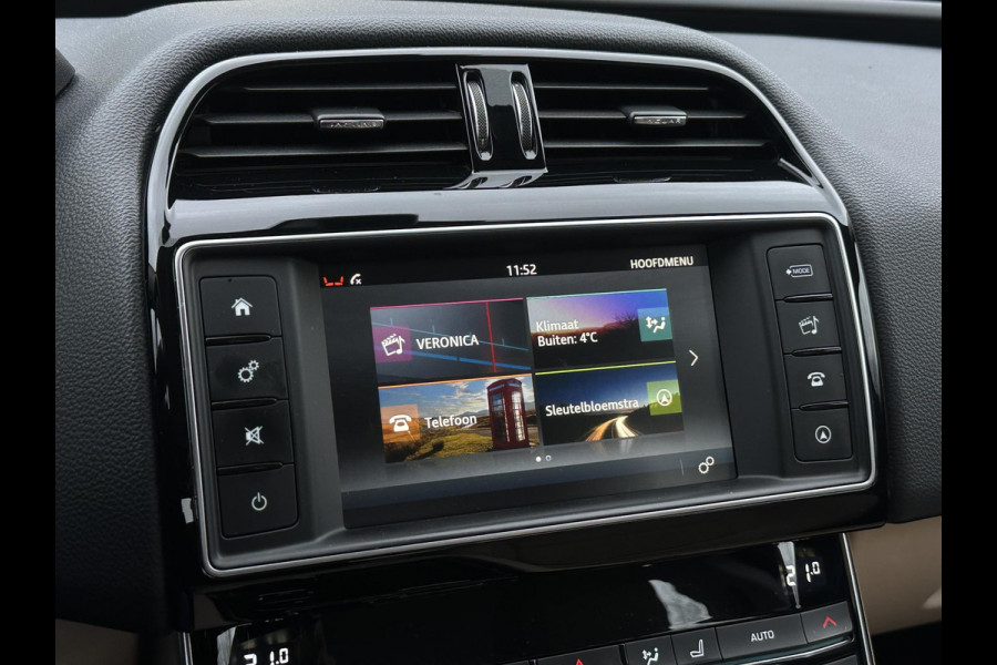 Jaguar XE 2.0 Prestige Pro Edition