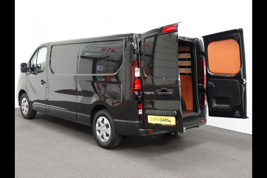 Renault Trafic 2.0 Blue dCi 150PK T30 L2H1 Advance Automaat Airco Bluetooth Cruise Parkeersensoren Navigatie Trekhaak