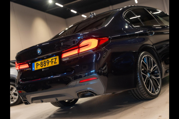 BMW 5 Serie 530e M-Pakket, Shadow Line, Laser Light, Pano, Virtual, Leder, 360 Cam, ACC, Ambiënte Light, PDC, Dealer Onderhouden