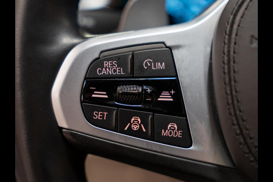 BMW 5 Serie 530e M-Pakket, Shadow Line, Laser Light, Pano, Virtual, Leder, 360 Cam, ACC, Ambiënte Light, PDC, Dealer Onderhouden