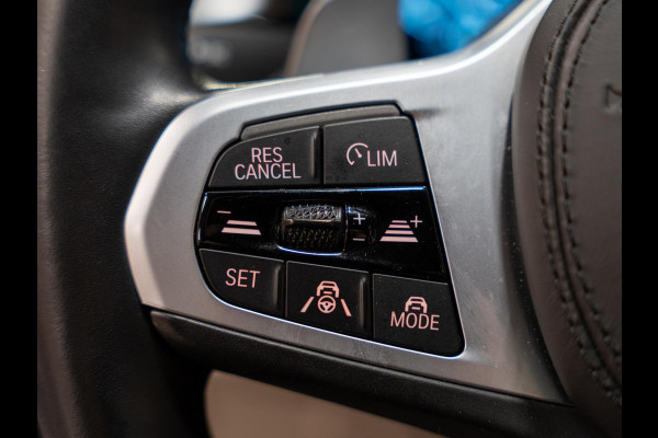 BMW 5 Serie 530e M-Pakket, Shadow Line, Laser Light, Pano, Virtual, Leder, 360 Cam, ACC, Ambiënte Light, PDC, Dealer Onderhouden