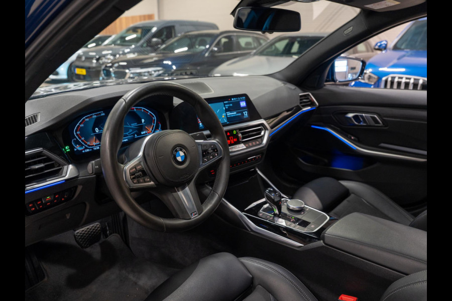BMW 3-serie 320i M Pakket, Digi Dash, Apple Carplay, Android Auto, Navi, Ambiënte Light, Cruise, PDC, Led, Volledig Onderhouden