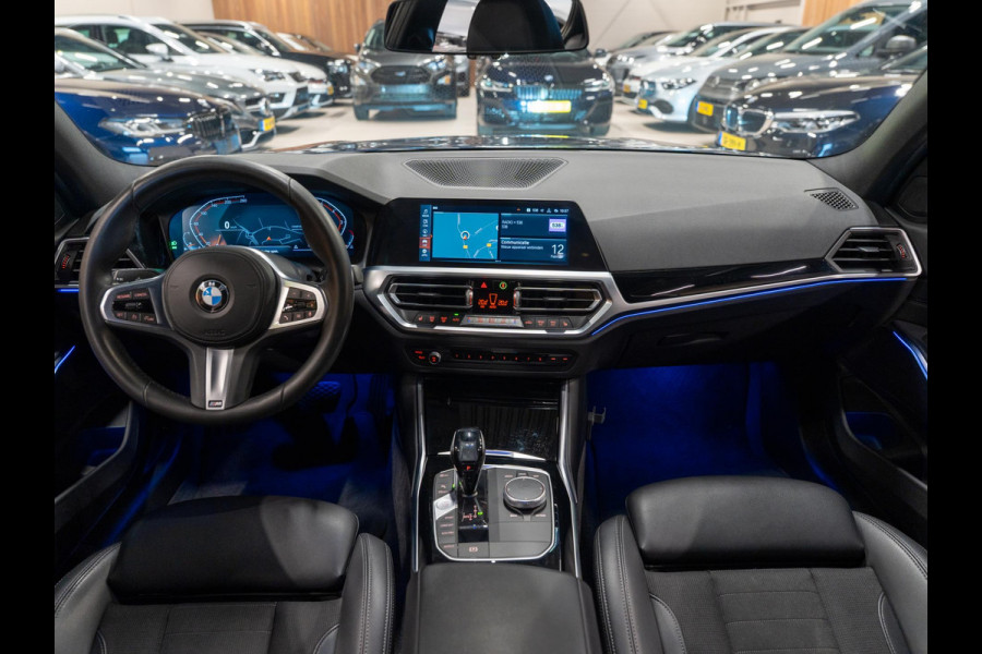 BMW 3-serie 320i M Pakket, Digi Dash, Apple Carplay, Android Auto, Navi, Ambiënte Light, Cruise, PDC, Led, Volledig Onderhouden