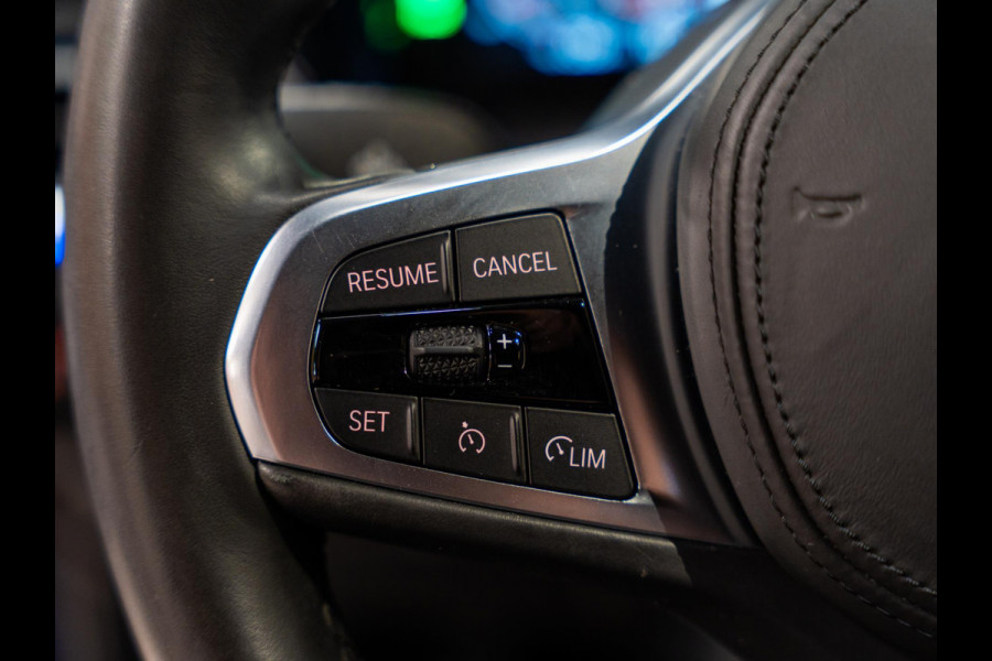 BMW 3-serie 320i M Pakket, Digi Dash, Apple Carplay, Android Auto, Navi, Ambiënte Light, Cruise, PDC, Led, Volledig Onderhouden