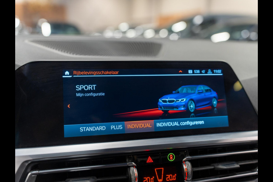 BMW 3-serie 320i M Pakket, Digi Dash, Apple Carplay, Android Auto, Navi, Ambiënte Light, Cruise, PDC, Led, Volledig Onderhouden