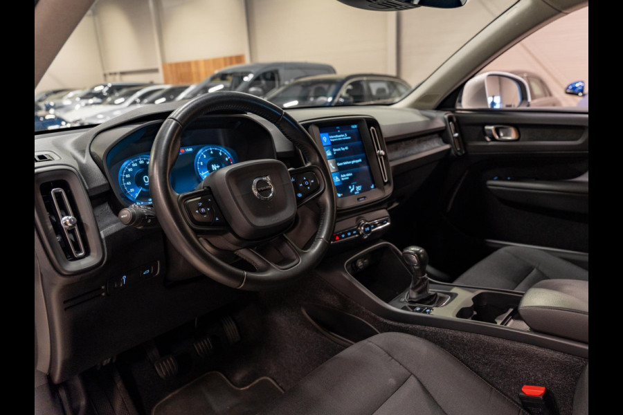 Volvo XC40 1.5 T3 163PK Momentum, Navi, Cruise, PDC, Clima, Voll Led, Bluetooth/Tel, Volledig Onderhouden